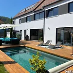 Villa Maison D'architecte Situee Sur La Route Des Vins