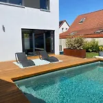 Maison D'architecte Situee Sur La Route Des Vins Villa