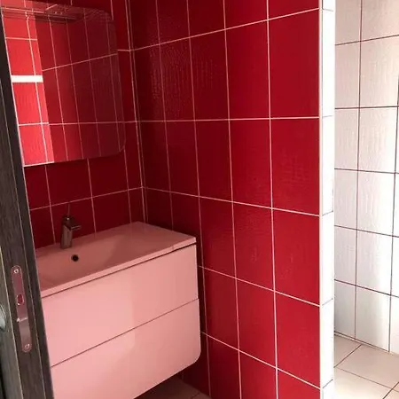 Maison D’architecte Située Sur La Route Des Vins