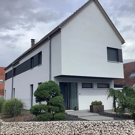 Maison D'architecte Situee Sur La Route Des Vins Châtenois