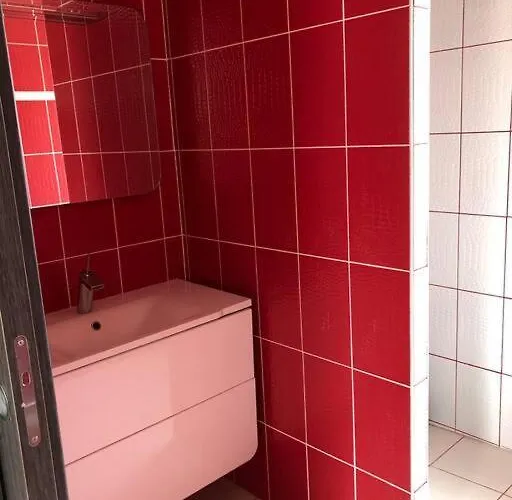 Maison D'architecte Situee Sur La Route Des Vins