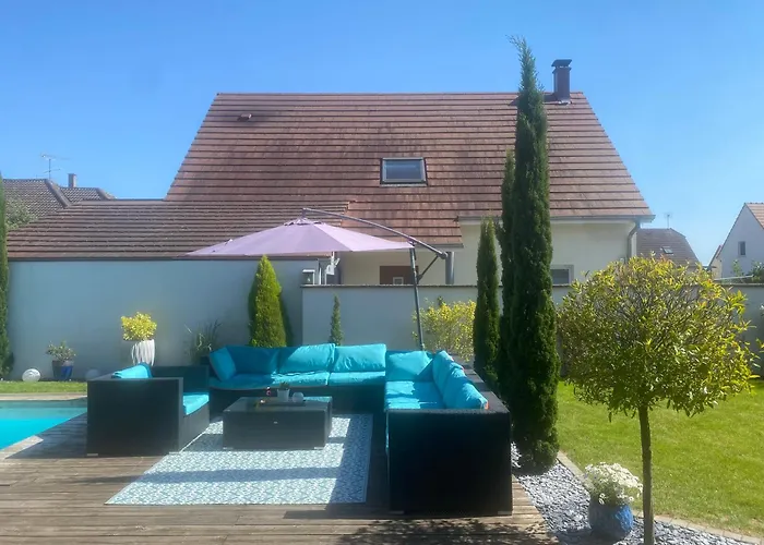 Maison D'architecte Situee Sur La Route Des Vins *